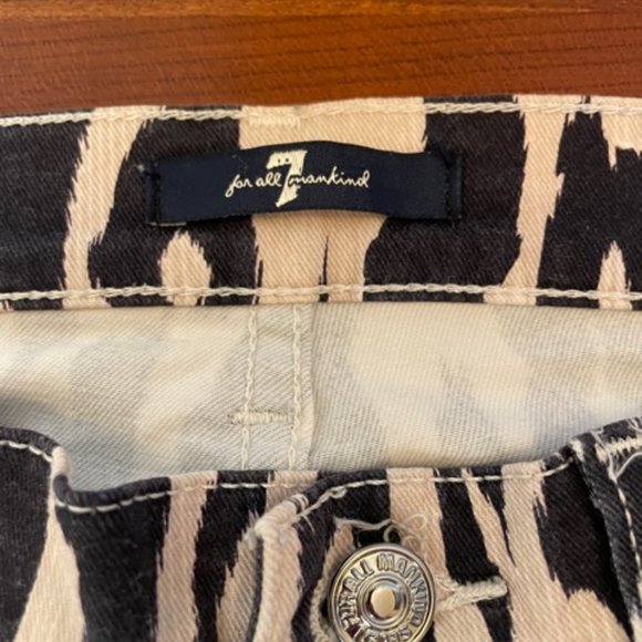 7 For All Mankind THE SKINNY Woman Jeans SZ 27 in IKAT LEOPARD PRINT - Picture 9 of 11